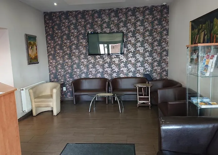 Pillangó Munkásszálló * Budapeste